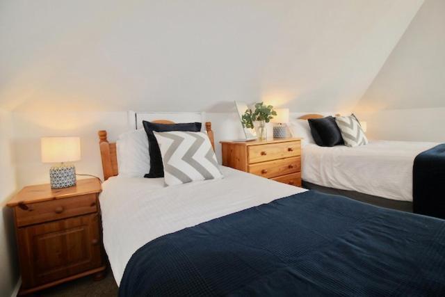 The Mounts Bay Inn Mullion Ngoại thất bức ảnh