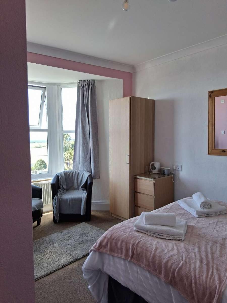 The Mounts Bay Inn Mullion Ngoại thất bức ảnh