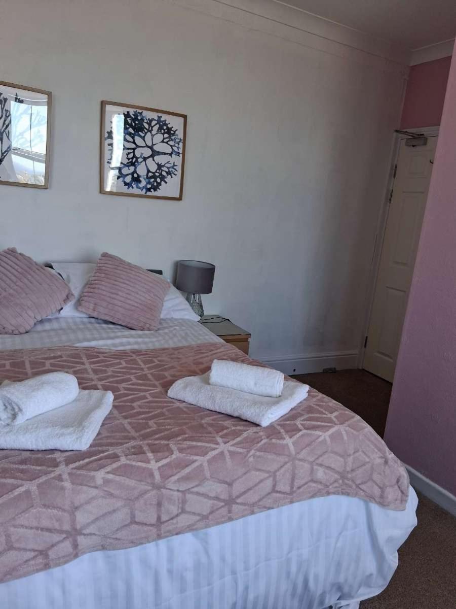 The Mounts Bay Inn Mullion Ngoại thất bức ảnh
