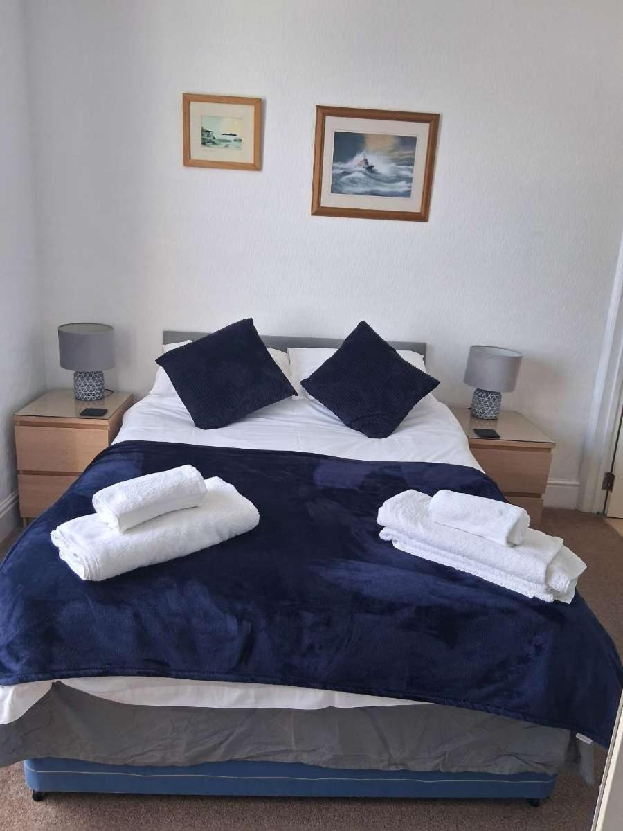 The Mounts Bay Inn Mullion Ngoại thất bức ảnh